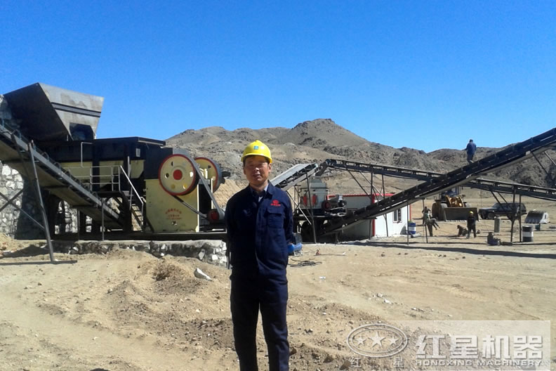 花崗巖破碎現(xiàn)場 花崗巖破碎現(xiàn)場